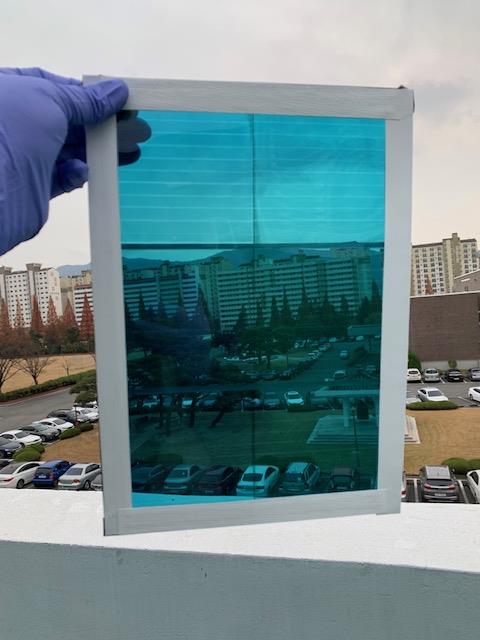 스마트 창호형 유기계 기능성 필름