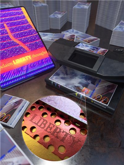 위조지폐 활용 다채로운 색상 구현이 가능한 적외선 디스플레이