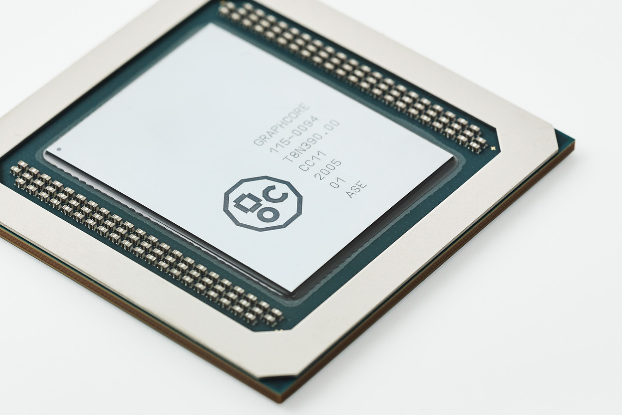 그래프코어의 2세대 콜로서스 MK2 IPU ‘GC200’