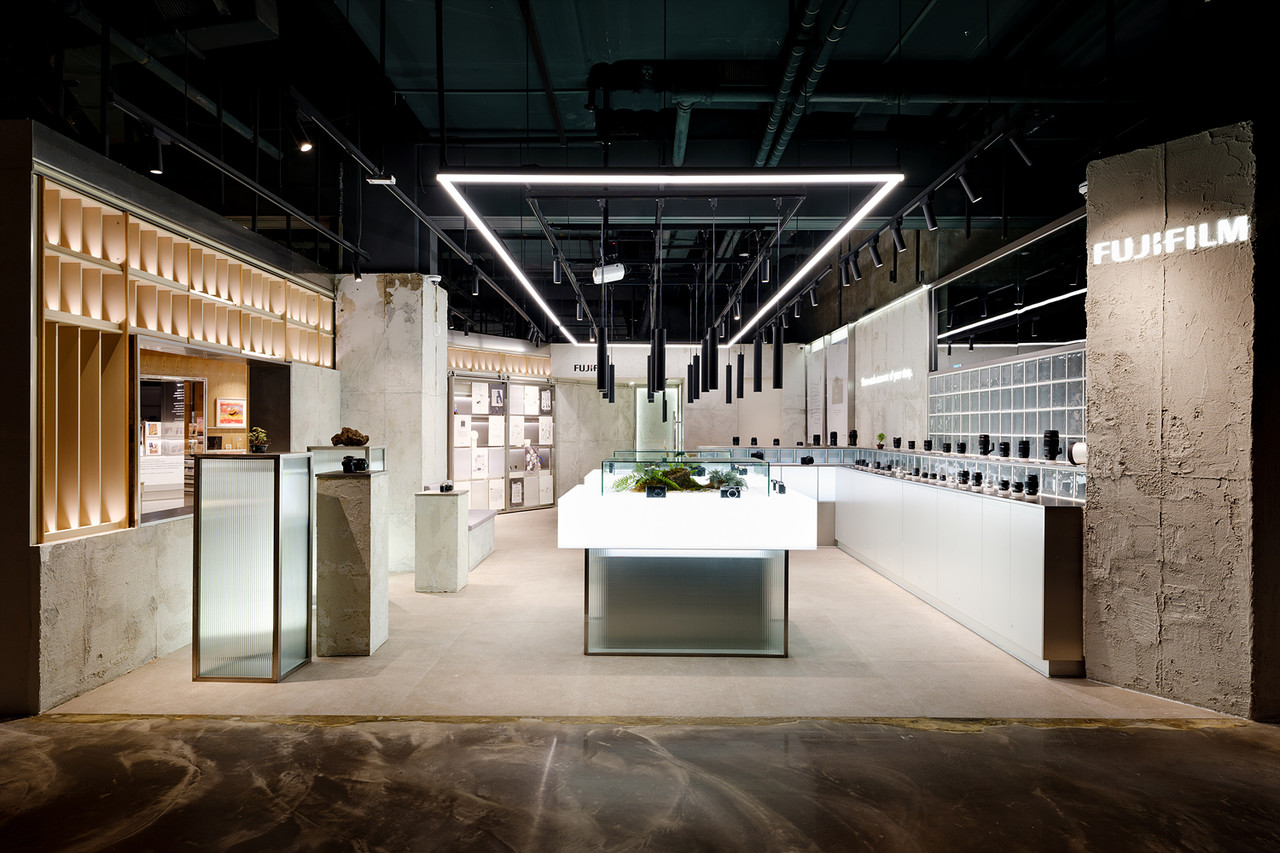 후지필름 에비뉴엘점 전경