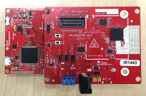 [그림 6] TI MSP432 MCU LaunchPad 위에 적층한 IWR1443BOOST PCB.