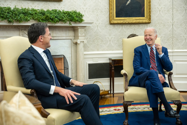 조 바이든 미국 대통령과 마르크 뤼터 네덜란드 총리가 17일(현지시간) 워싱턴DC 백악관에서 정상회담을 진행하고 있다. [사진=백악관 트위터]