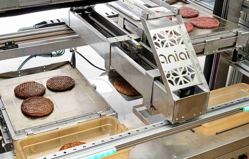 에니아이의 햄버거 조리 자동화 로봇, 알파 그릴[사진=에니아이]