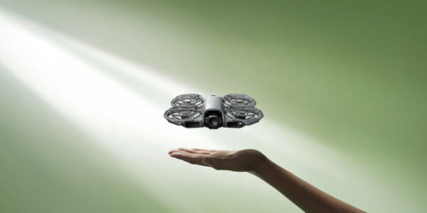 DJI가 초경량 팔로우 미(Follow-Me) 카메라 드론 ‘DJI 네오(Neo0 2’를 출시했다고 밝혔다. [제공=DJI]