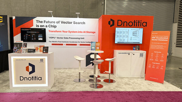 SC25 디노티시아 전시 부스 전경 [사진=디노티시아]