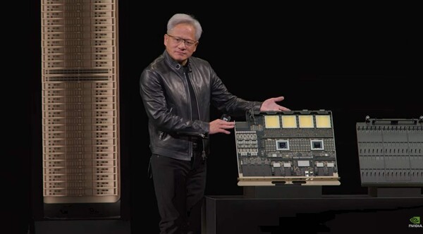 엔비디아 GPU부터 구글 TPU까지…AI 학습 가속기 패권 경쟁 격화