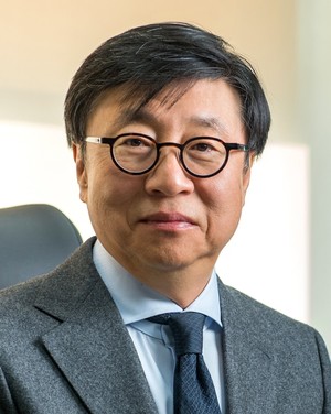 Mook Hyun-sang appointed as the first head of the national drug development project